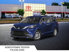 2025 Toyota Sienna XLE 7 PASSENGER