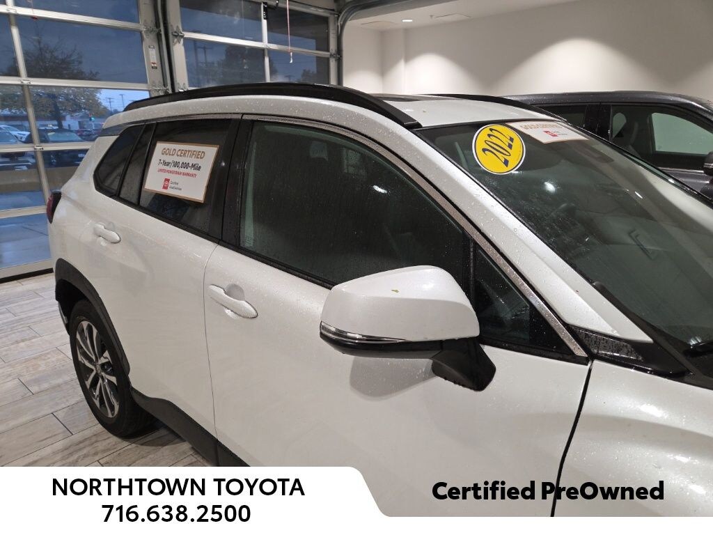 Used 2022 Toyota Corolla Cross XLE SUV