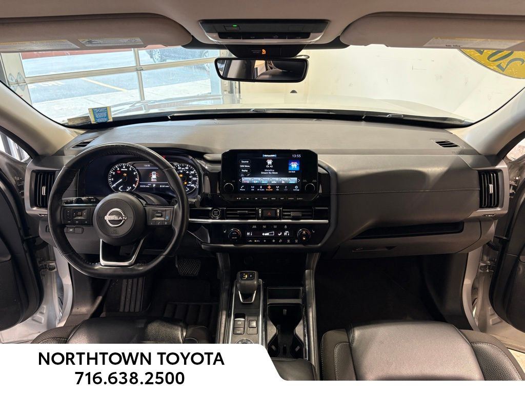 2023 Nissan Pathfinder SL - Photo 6