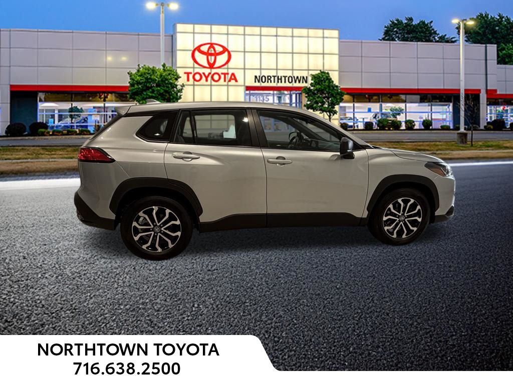 2024 Toyota Corolla Cross S - Photo 27