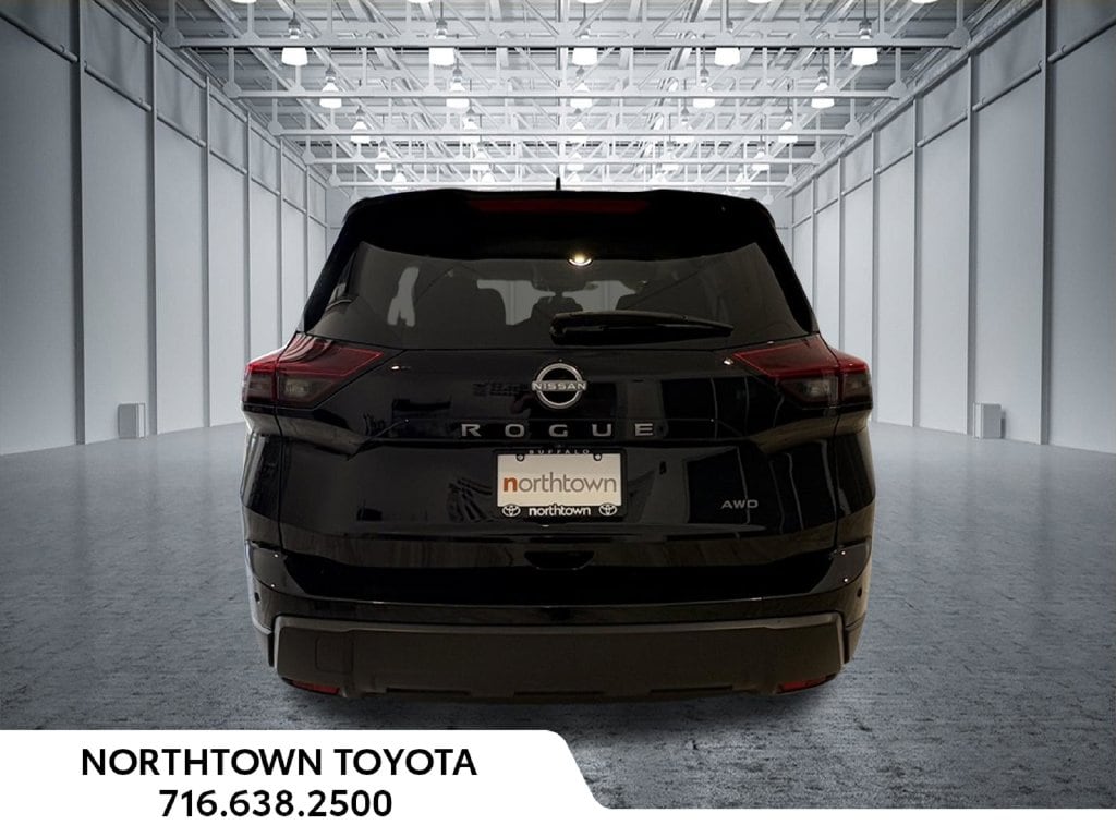 2025 Nissan Rogue SV - Photo 31