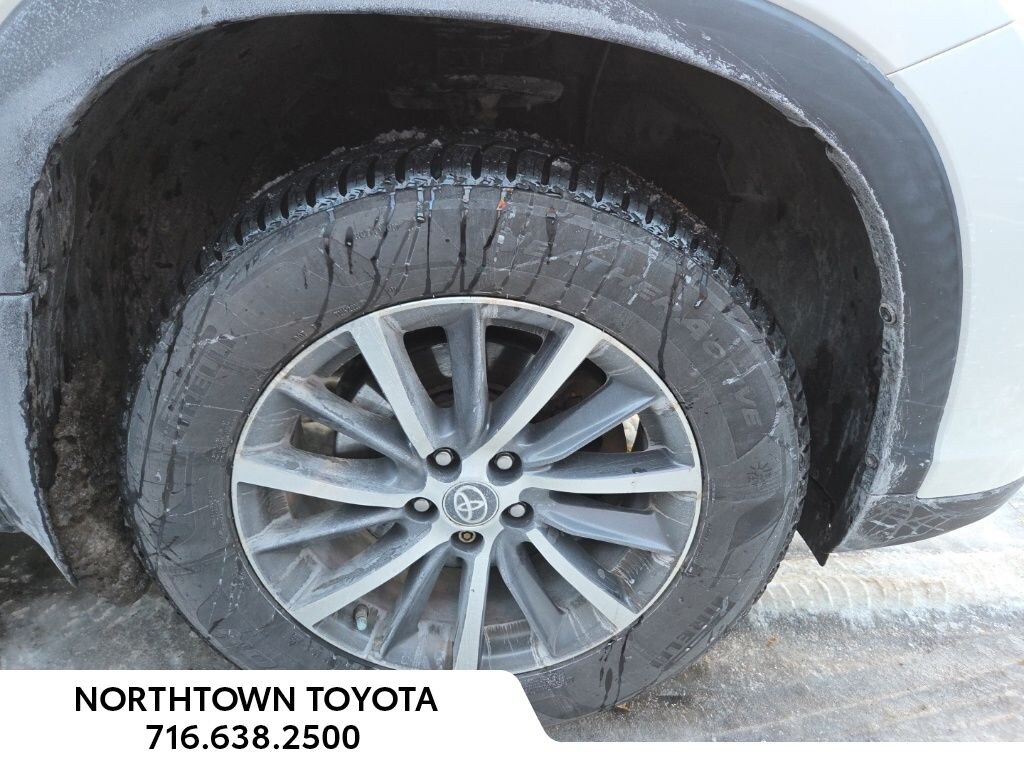 Used 2019 Toyota Highlander SUV