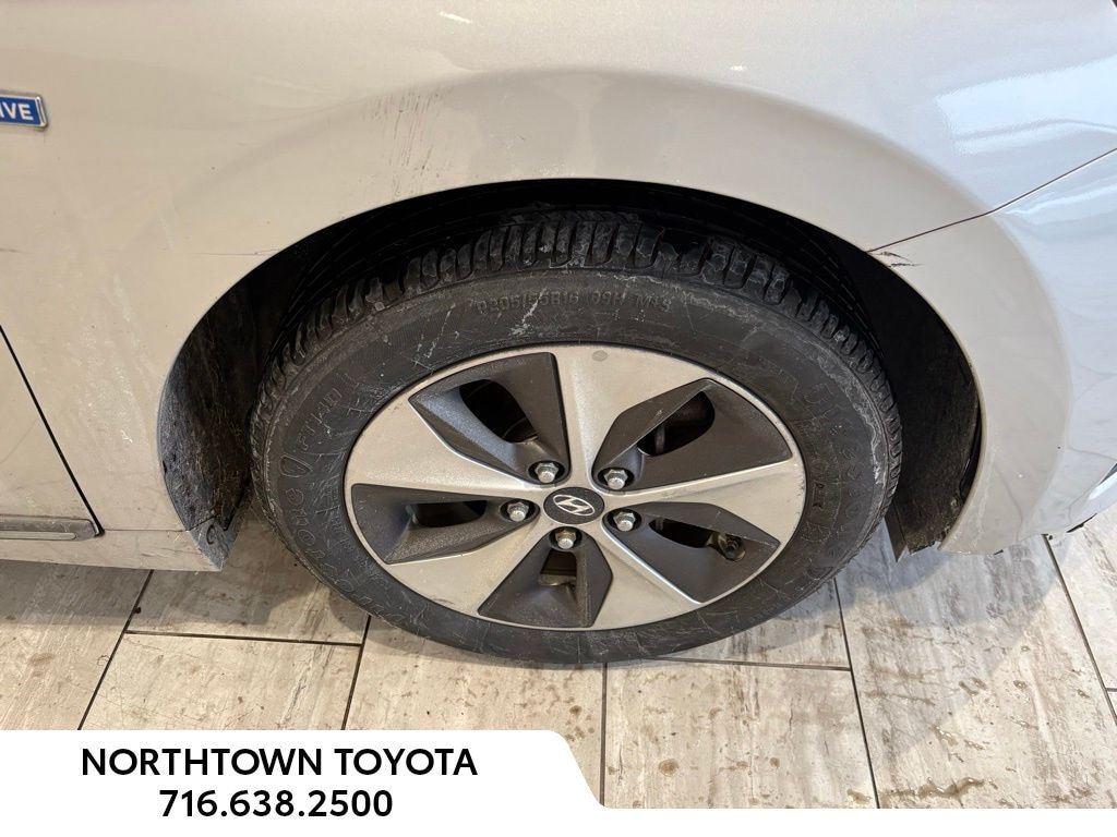 Used 2019 Hyundai IONIQ Electric Base Hatchback