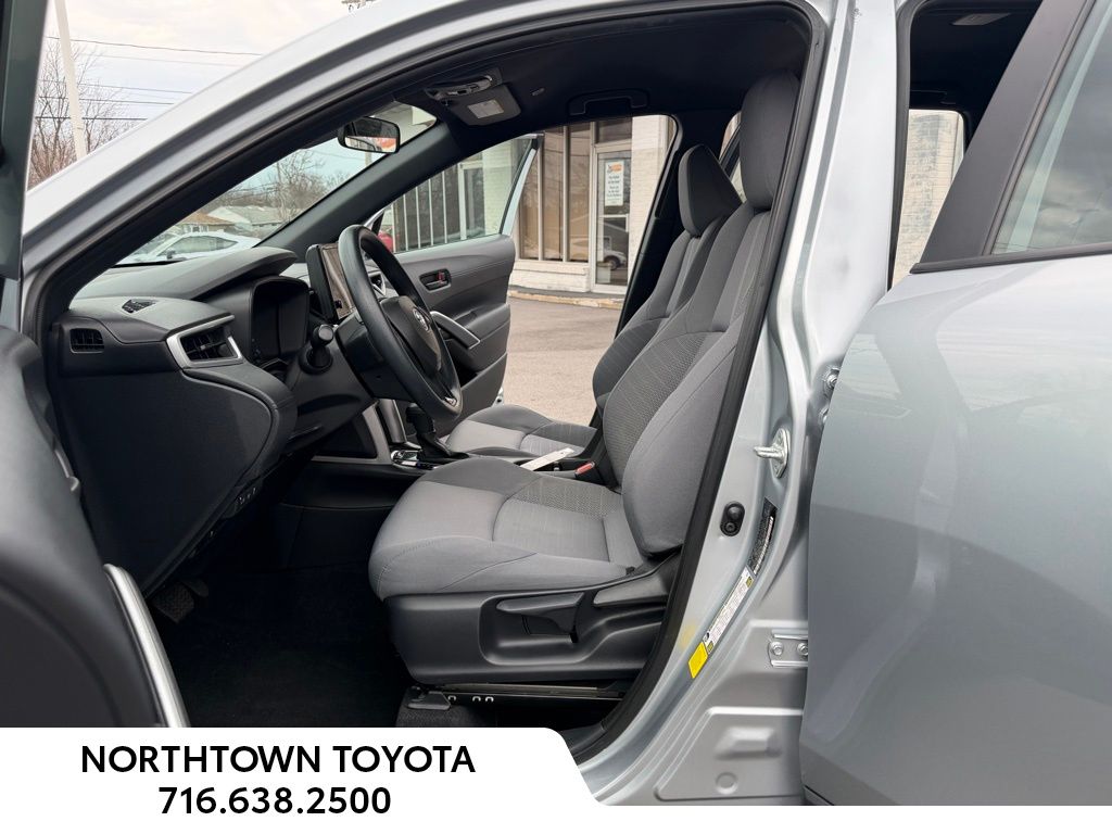2024 Toyota Corolla Cross S - Photo 14