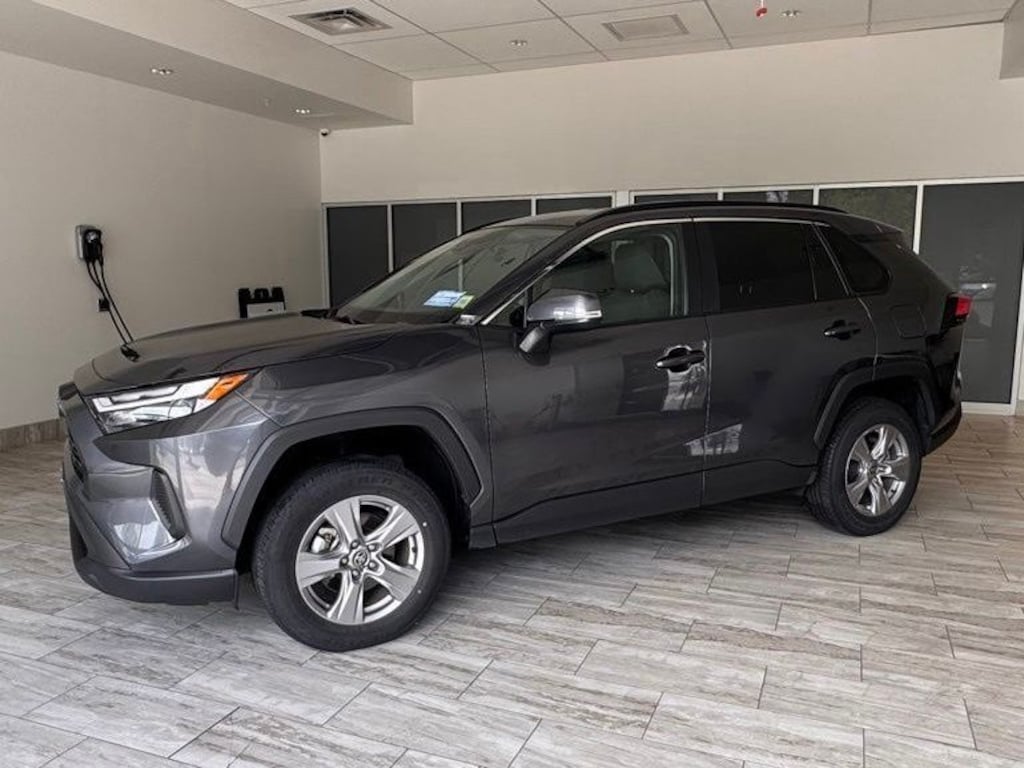 Used 2025 Toyota RAV4 XLE SUV