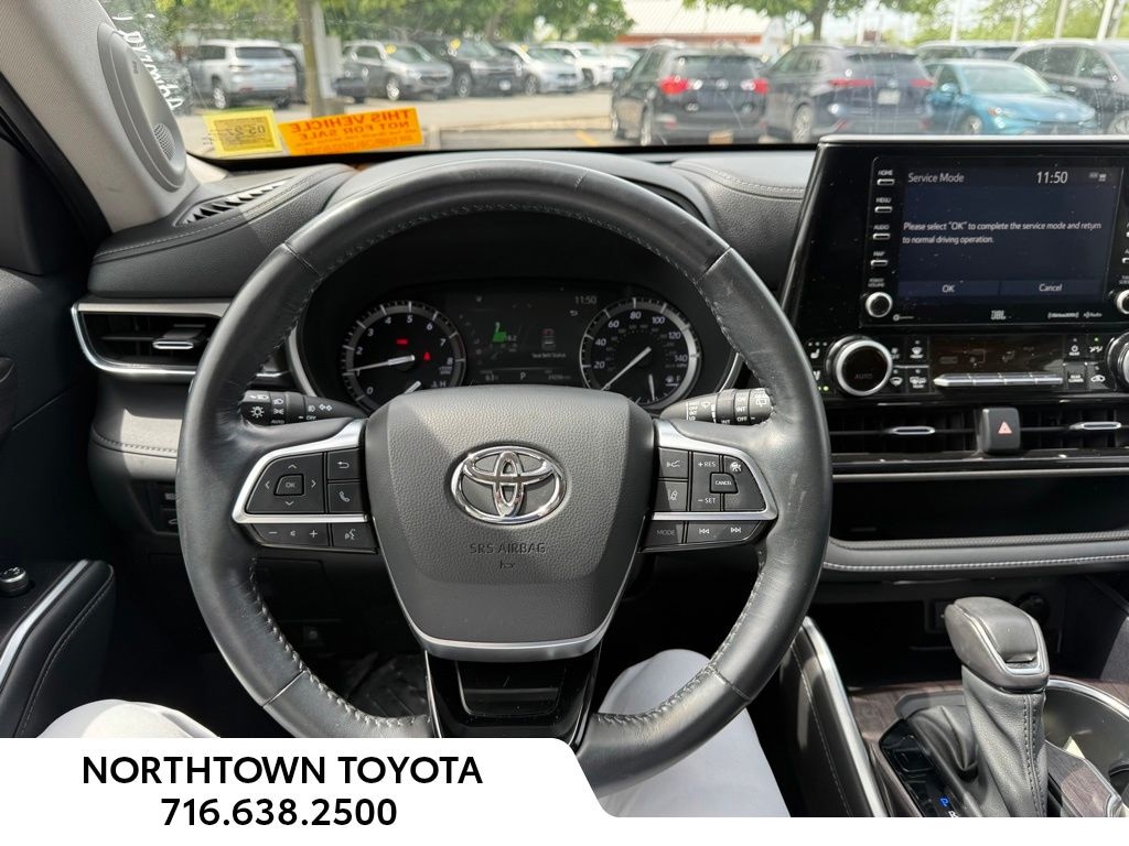 Used 2021 Toyota Highlander Limited SUV