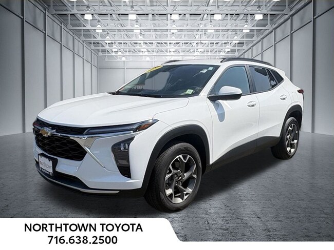 2025 Chevrolet Trax LT SUV