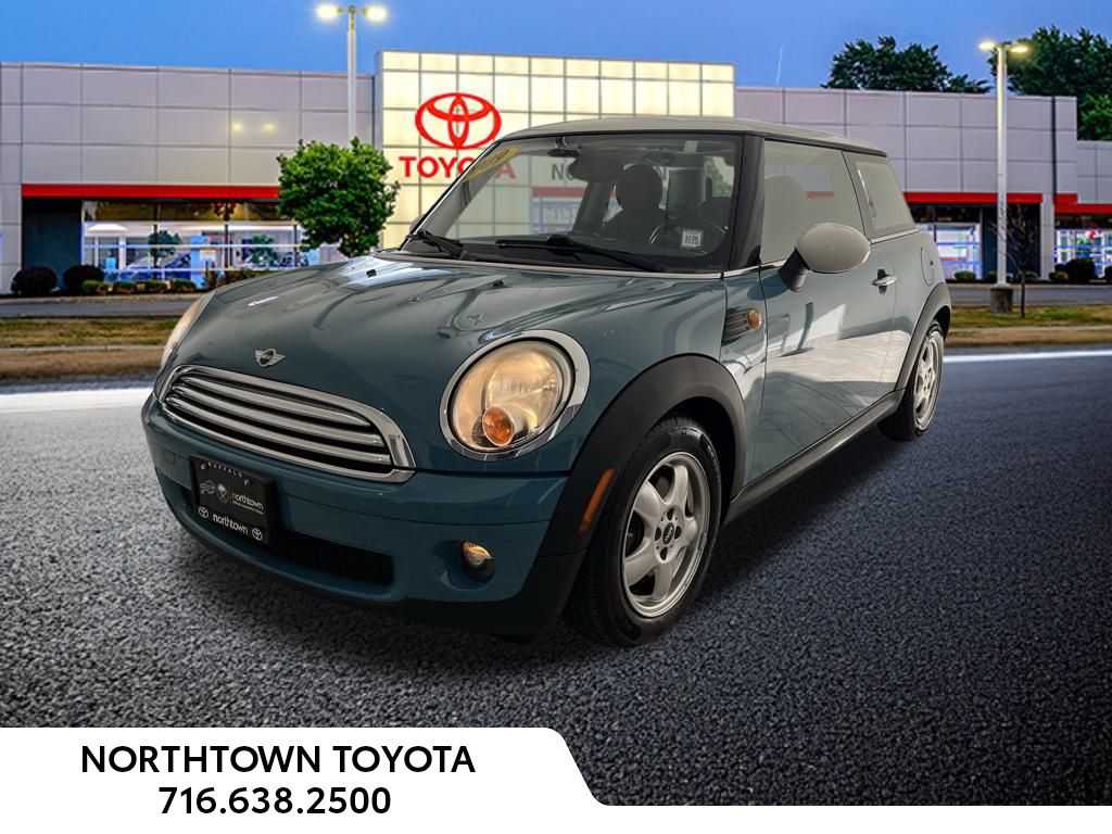 2009 MINI Cooper Base