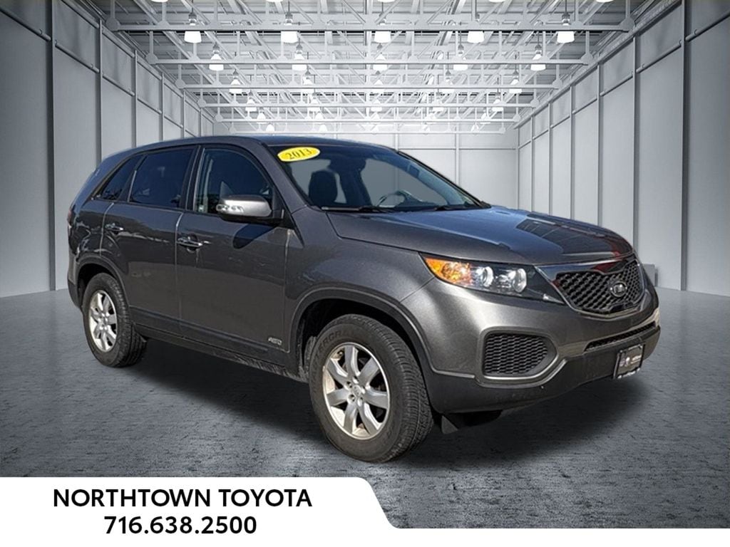 Used 2013 Kia Sorento LX with VIN 5XYKTCA63DG391794 for sale in Buffalo, NY