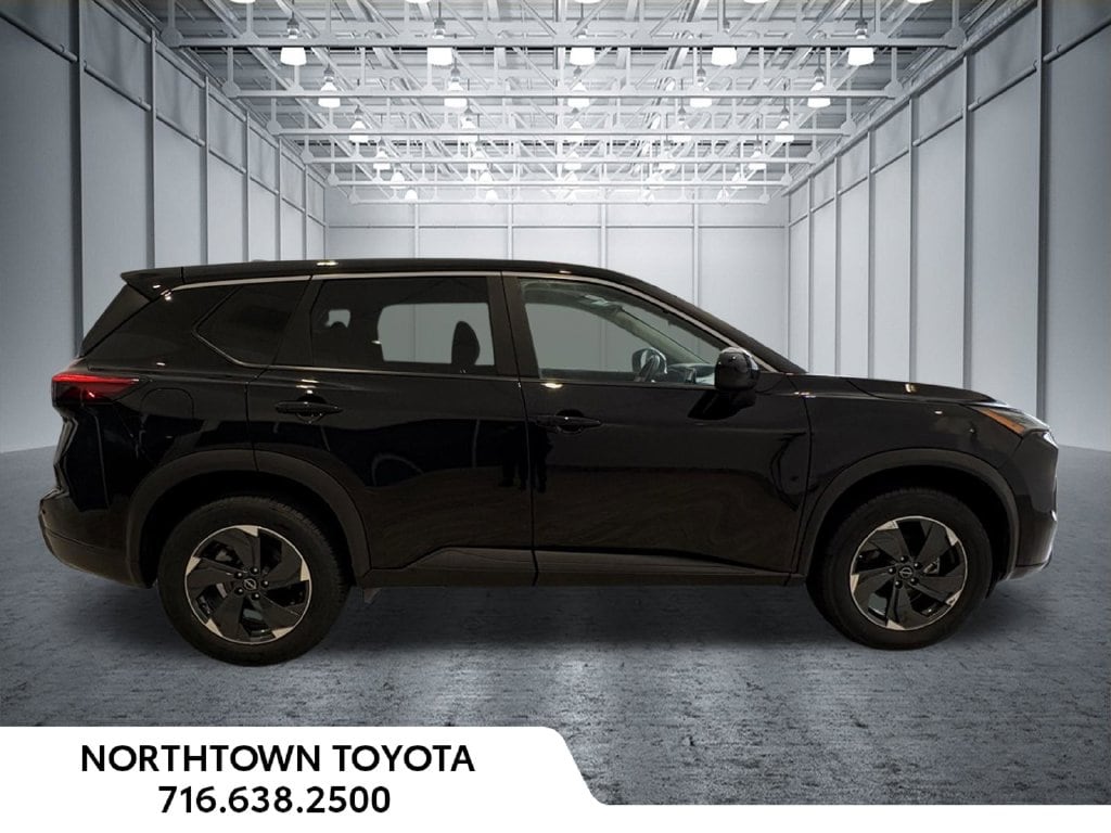 2025 Nissan Rogue SV - Photo 29