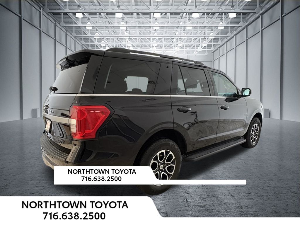 2024 Ford Expedition XLT - Photo 13