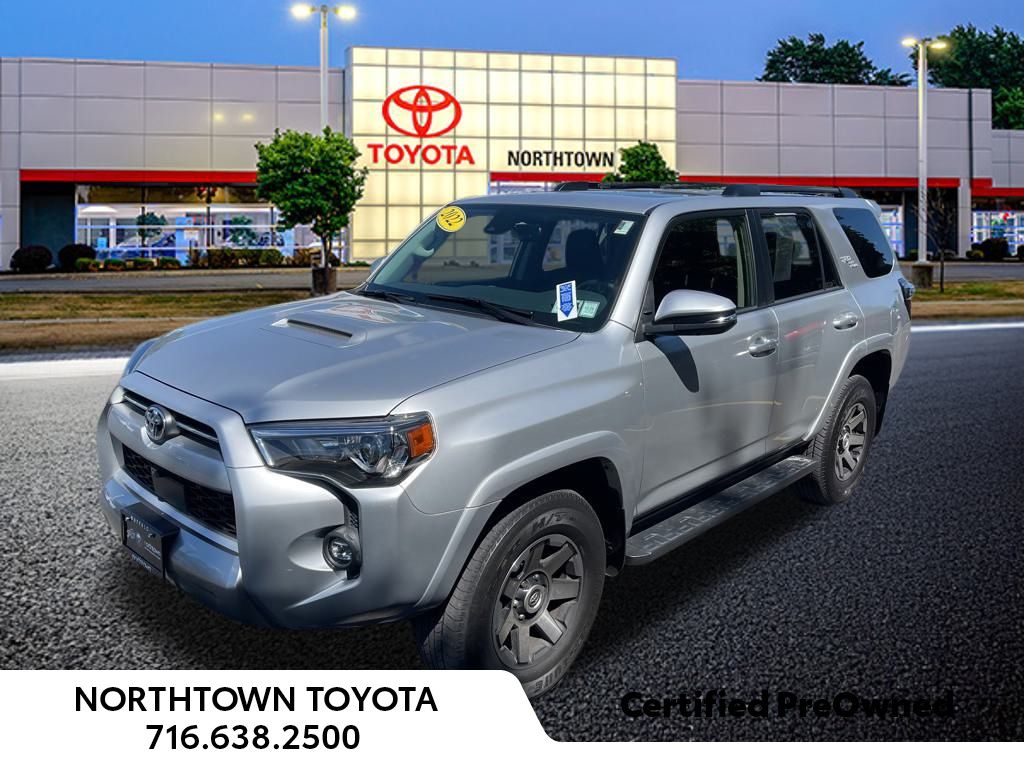 2022 Toyota 4Runner TRD Off-Road Premium photo 3