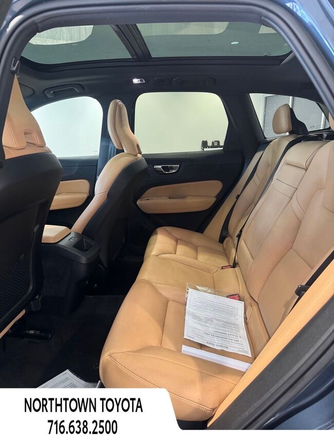 2019 Volvo XC60 T5 Momentum SUV