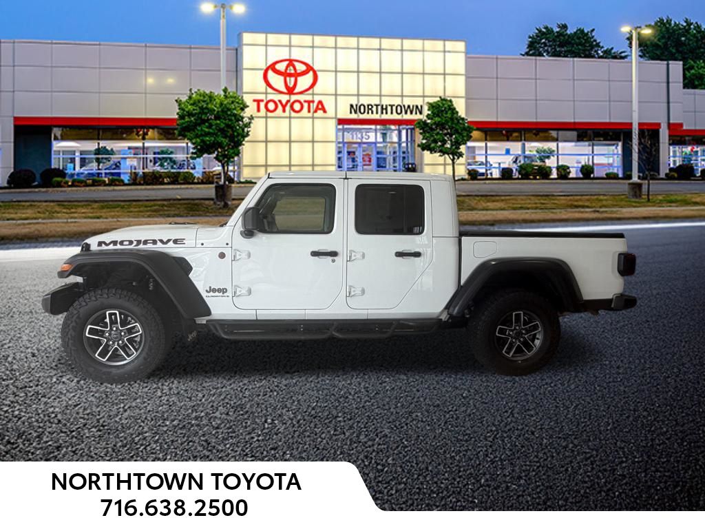 2025 Jeep Gladiator Mojave Auto's photo