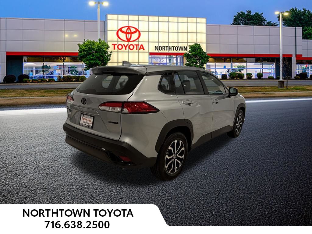 2024 Toyota Corolla Cross S - Photo 26