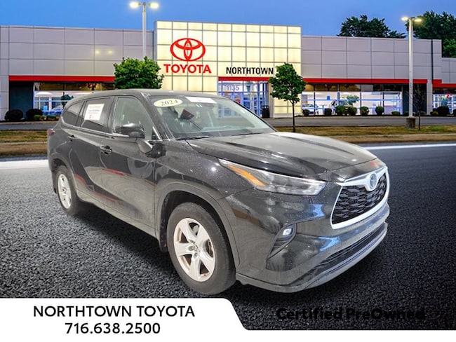 2024 Toyota Highlander LE SUV 2024 Toyota Highlander LE SUV