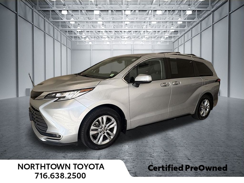 Certified 2022 Toyota Sienna Limited 7 Passenger Minivan/Van