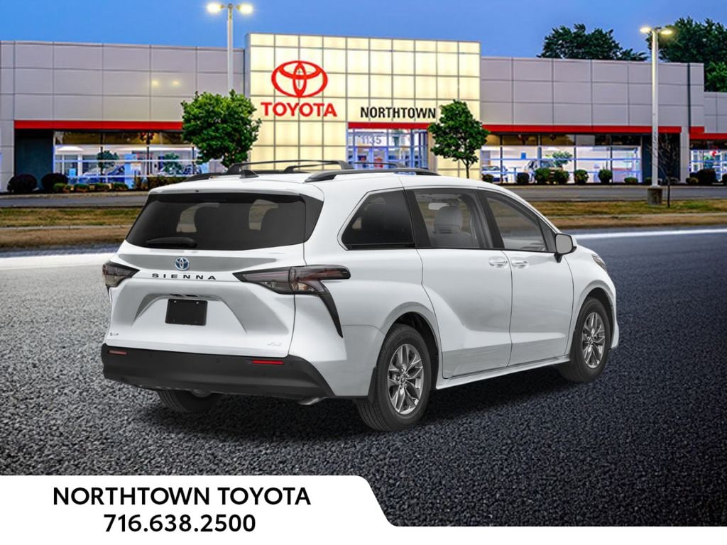 New 2025 Toyota Sienna XLE 8 PASSENGER