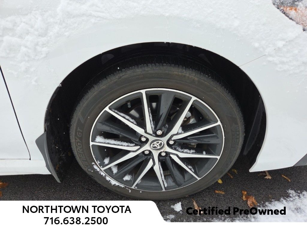 Used 2023 Toyota Camry SE Sedan