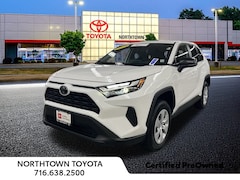 2025 Toyota RAV4 LE SUV