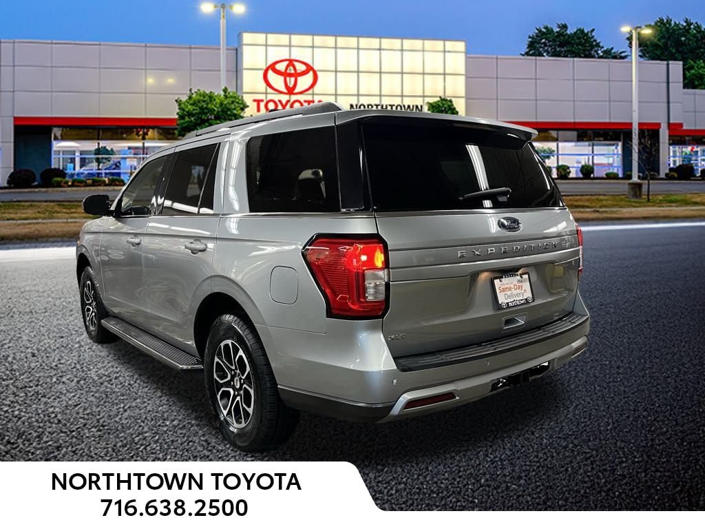 Used 2023 Ford Expedition XLT SUV