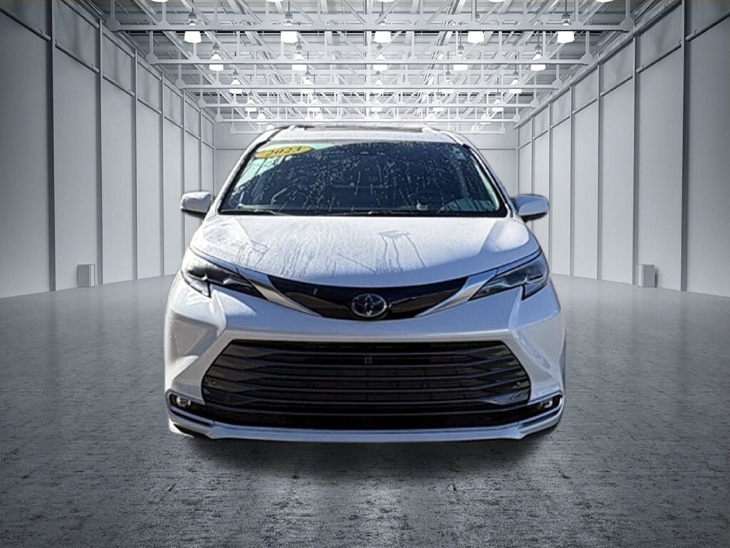 Certified 2023 Toyota Sienna Platinum 7 Passenger Minivan/Van