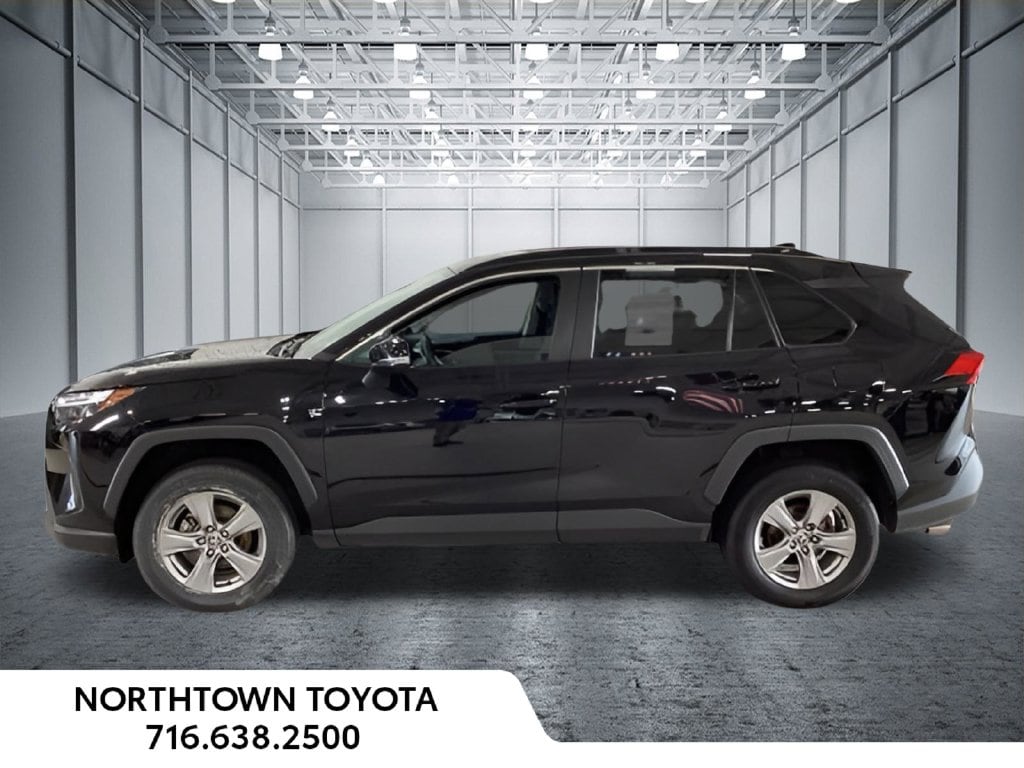 Used 2025 Toyota RAV4 XLE SUV
