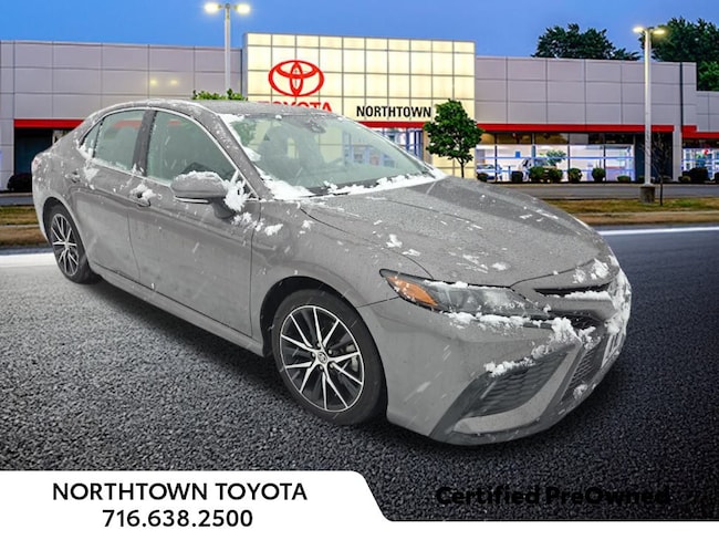 2024 Toyota Camry SE Sedan