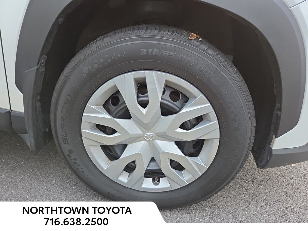 Used 2023 Toyota Corolla Cross L with VIN 7MUAAABG4PV055503 for sale in Northfield, Minnesota