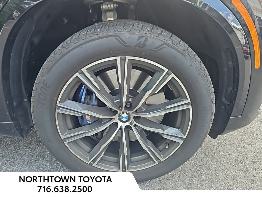 2023 Bmw X5 M50i photo 3