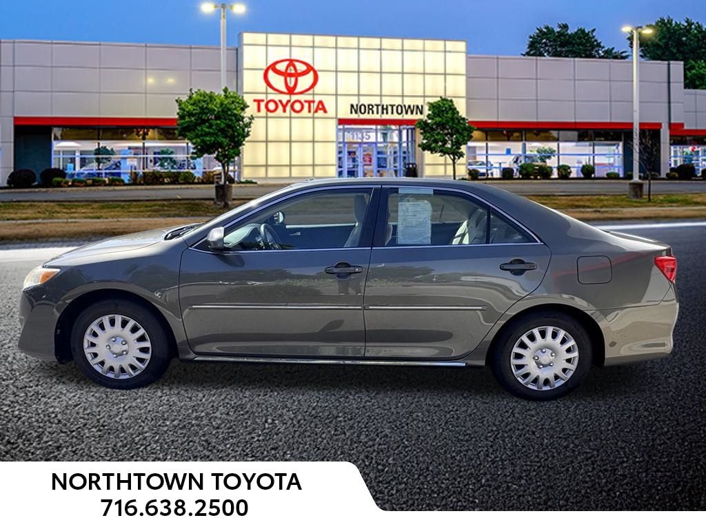 Used 2013 Toyota Camry LE Sedan