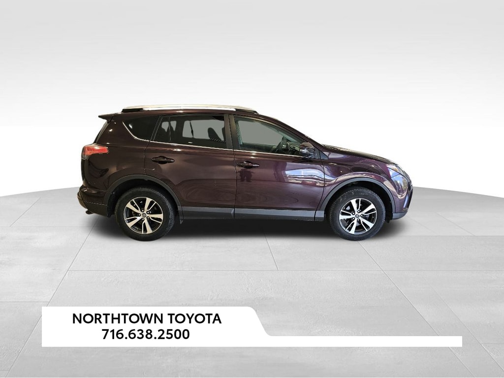 Used 2016 Toyota RAV4 XLE with VIN 2T3RFREV4GW426407 for sale in Amherst, NY