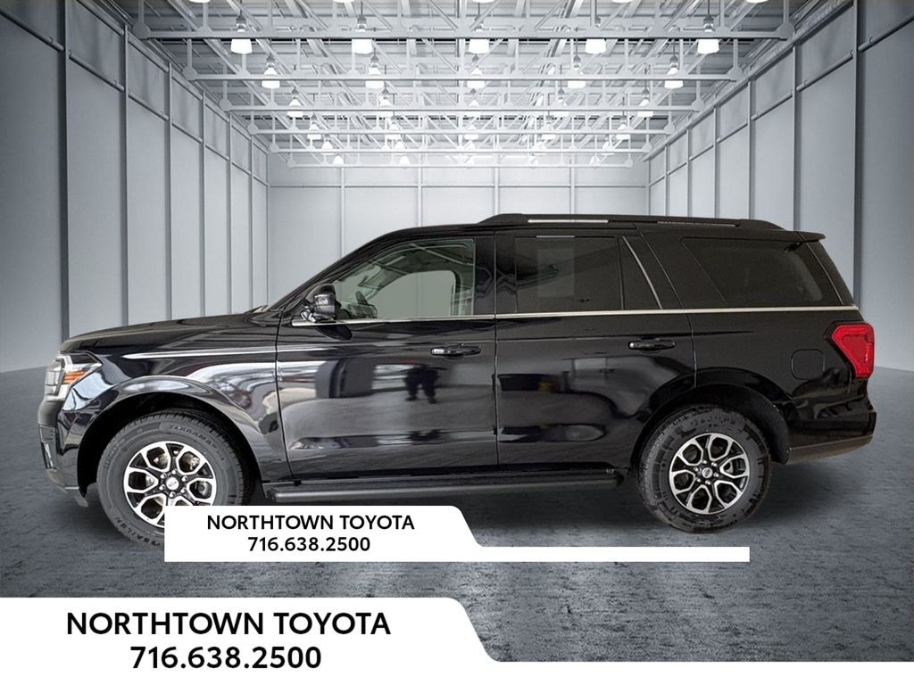 Used 2024 Ford Expedition XLT SUV