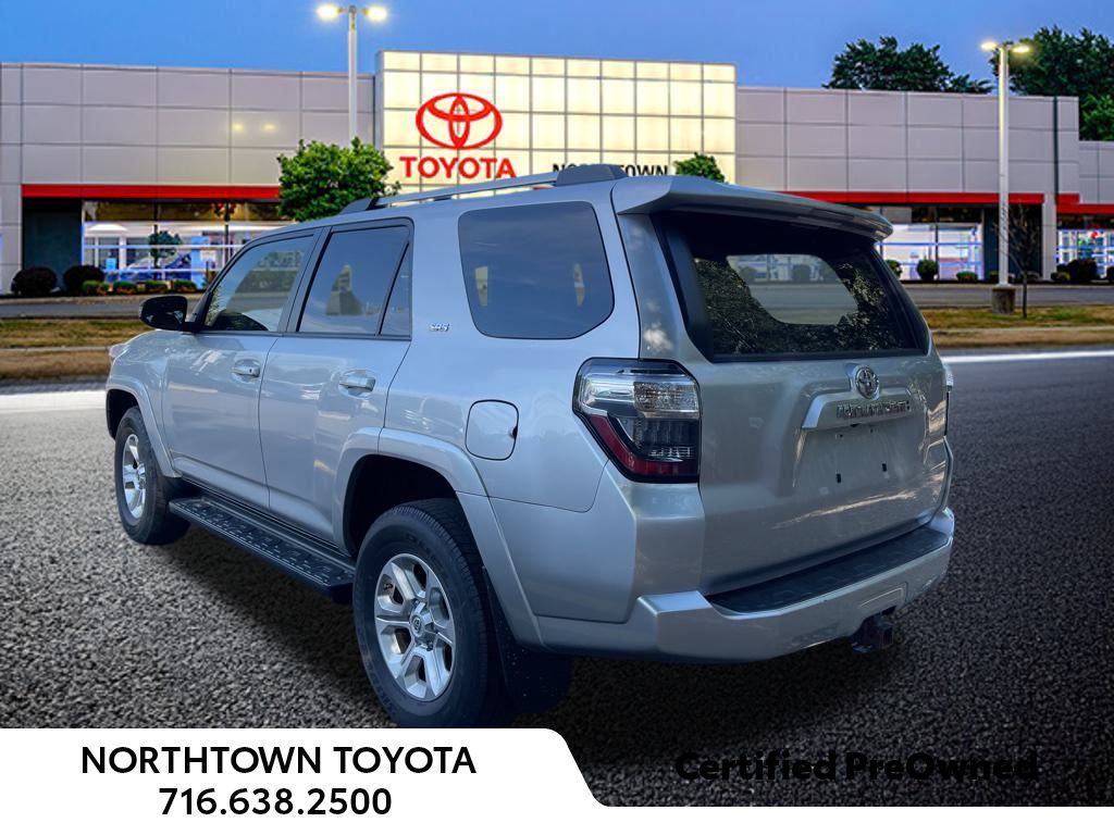 2021 Toyota 4Runner SR5 Premium photo 2