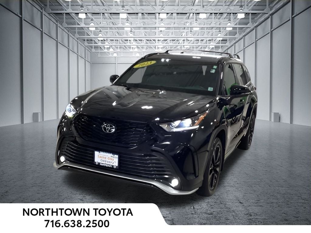 Used 2023 Toyota Highlander XSE SUV