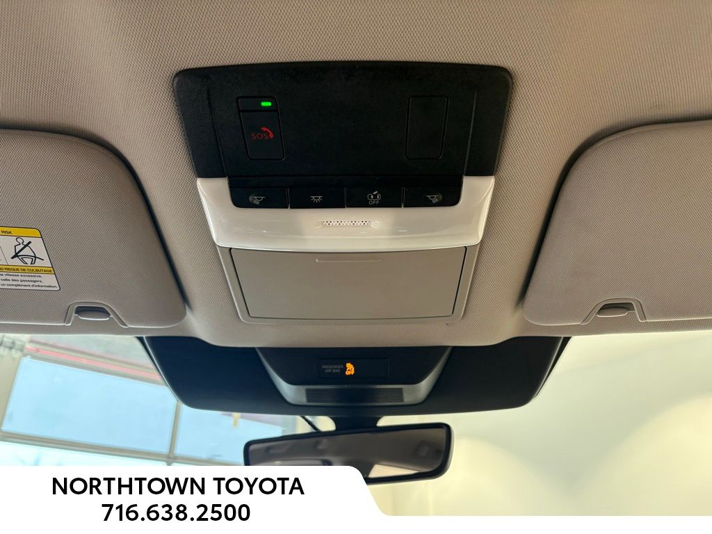 2023 Nissan Pathfinder SL - Photo 16