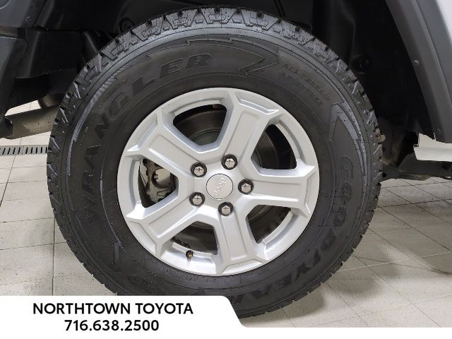 2021 Jeep Wrangler Sport S - Photo 20