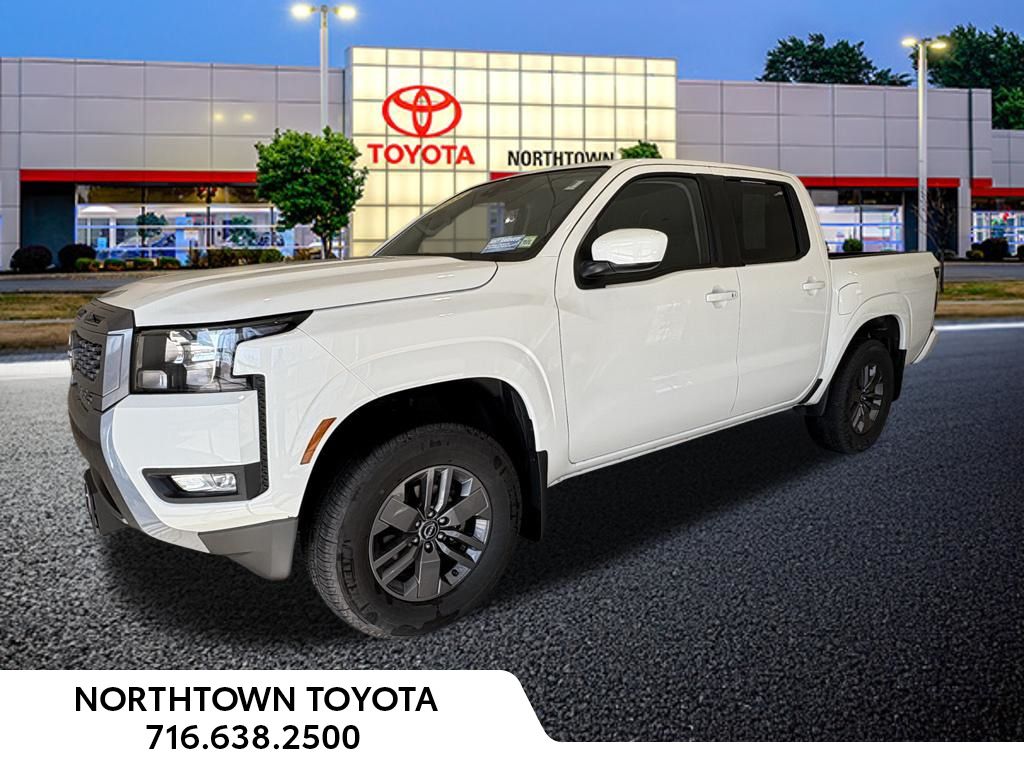 2025 Nissan Frontier SV Crew Cab 4X4 SWB's photo