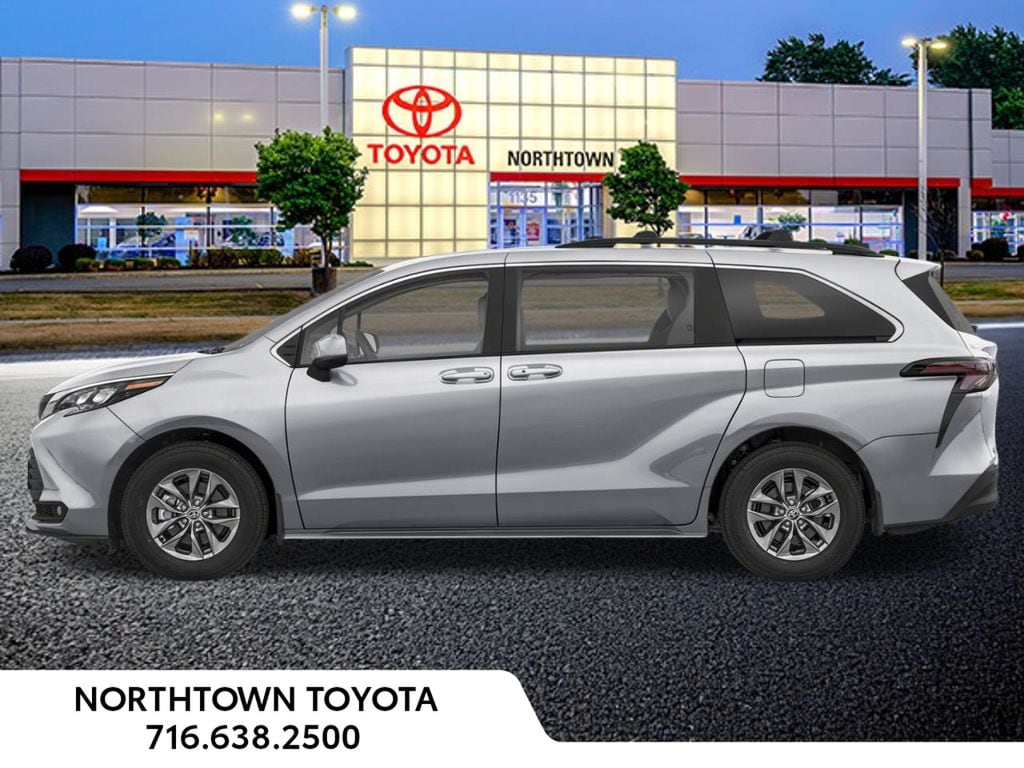 New 2025 Toyota Sienna XLE 7 PASSENGER