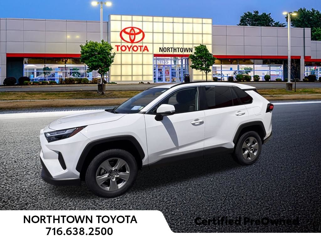 Used 2025 Toyota RAV4 XLE SUV