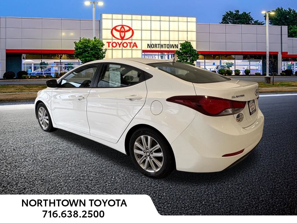Used 2014 Hyundai Elantra SE Sedan