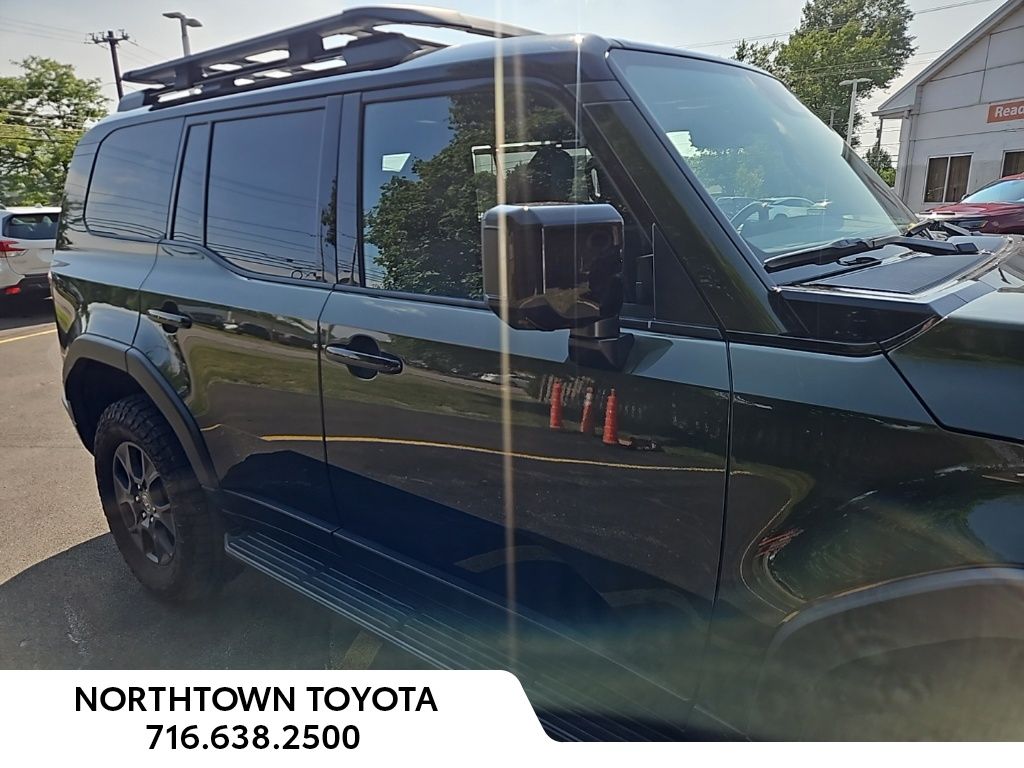 2024 Lexus GX 550 Overtrail photo 2