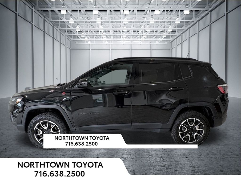 Used 2024 Jeep Compass Trailhawk SUV