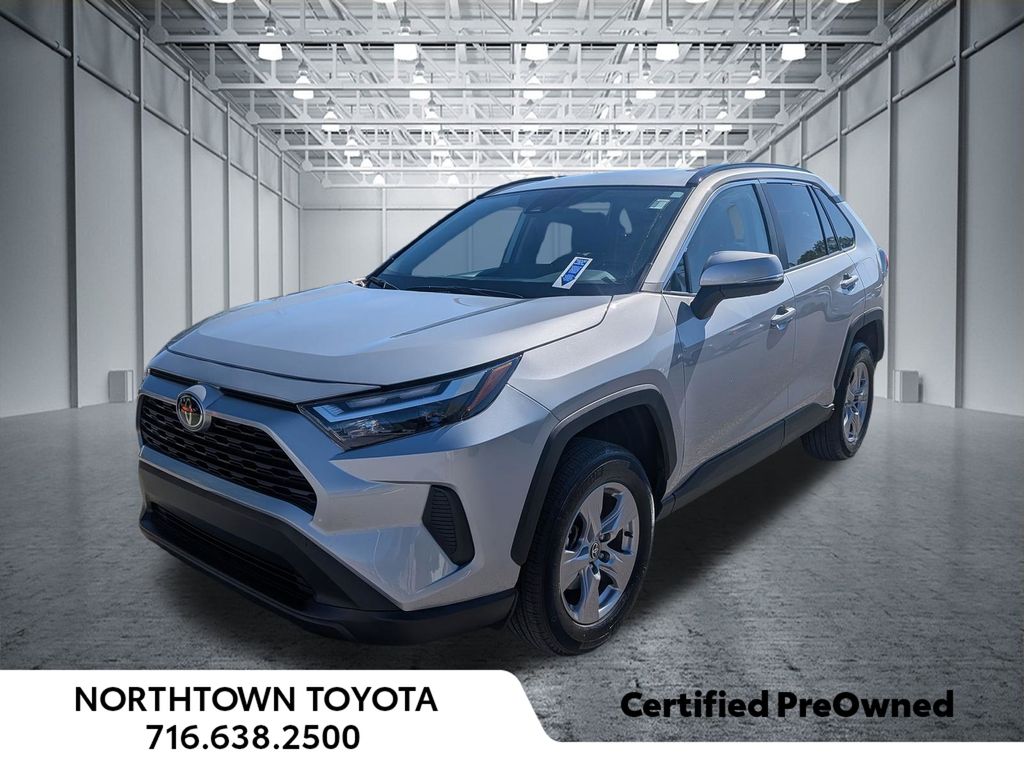 2025 Toyota RAV4 SUV 