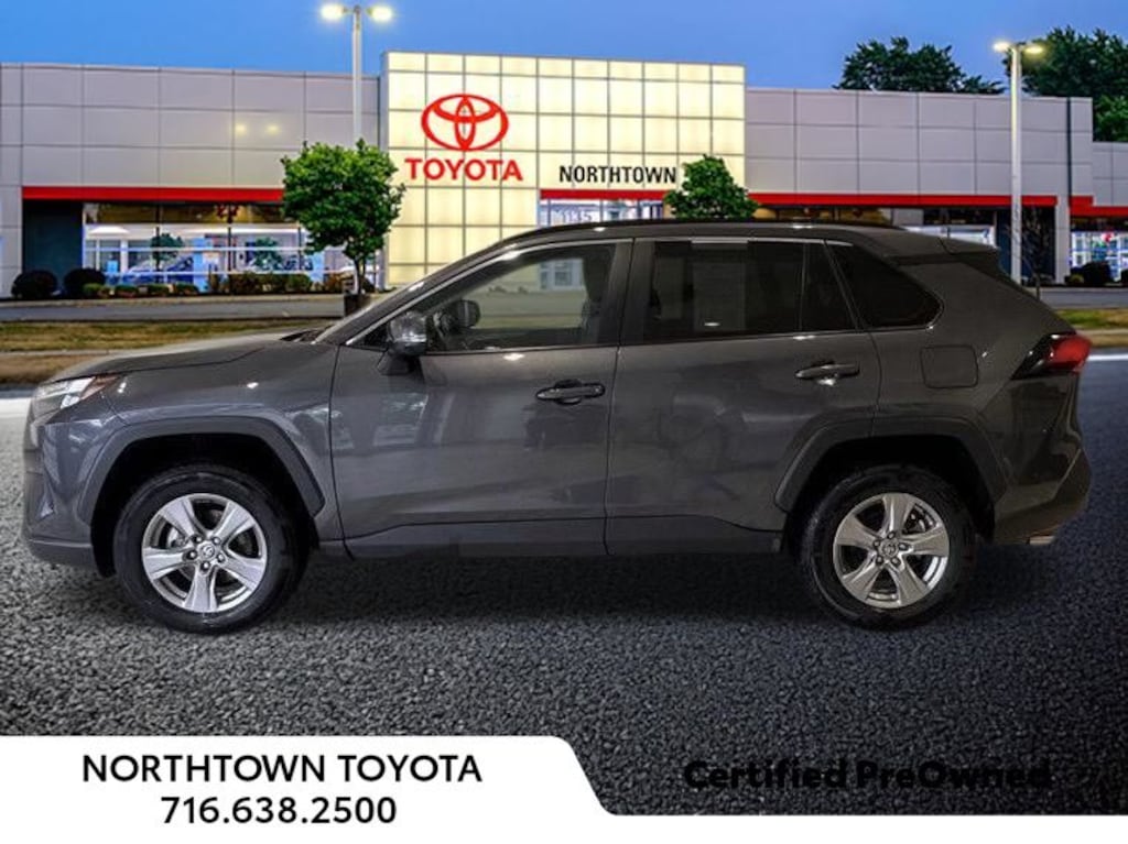 Used 2025 Toyota RAV4 XLE SUV