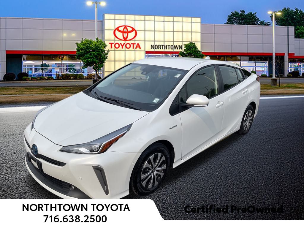 2022 Toyota Prius XLE AWD-e photo 2