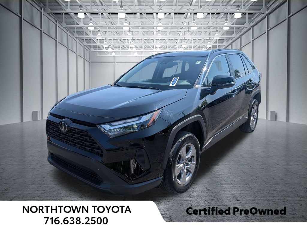 Used 2025 Toyota RAV4 XLE SUV