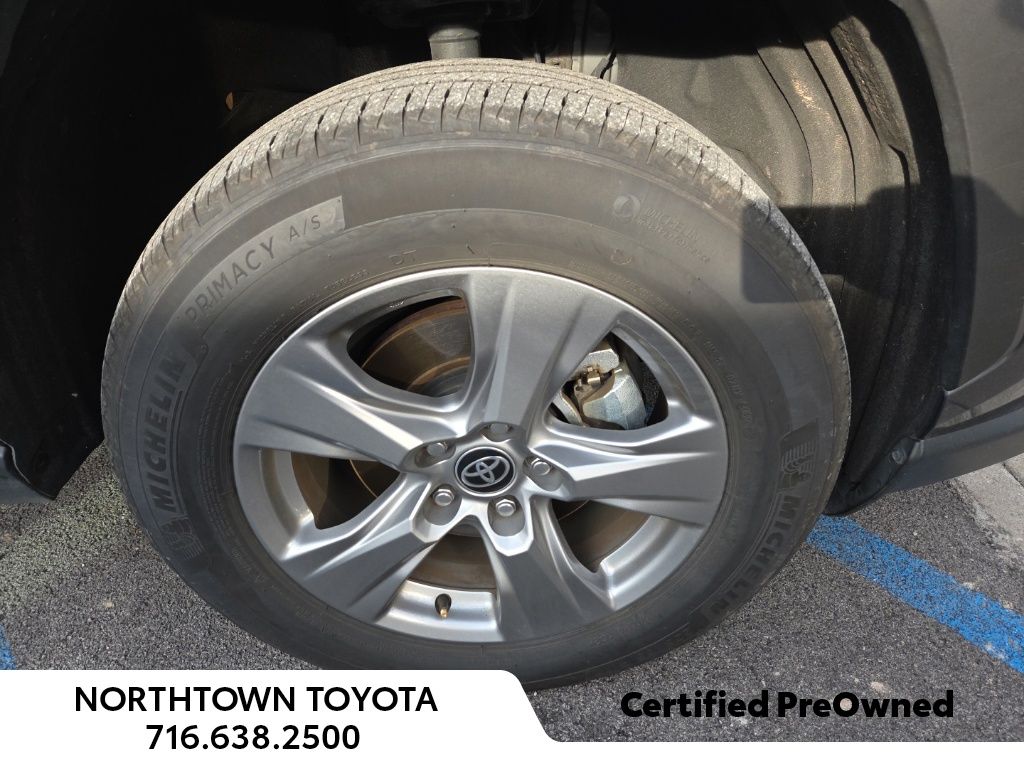 Used 2025 Toyota RAV4 XLE with VIN 2T3P1RFV8SW515023 for sale in Kansas City