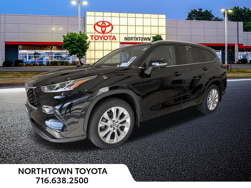 Used 2024 Toyota Highlander Limited SUV