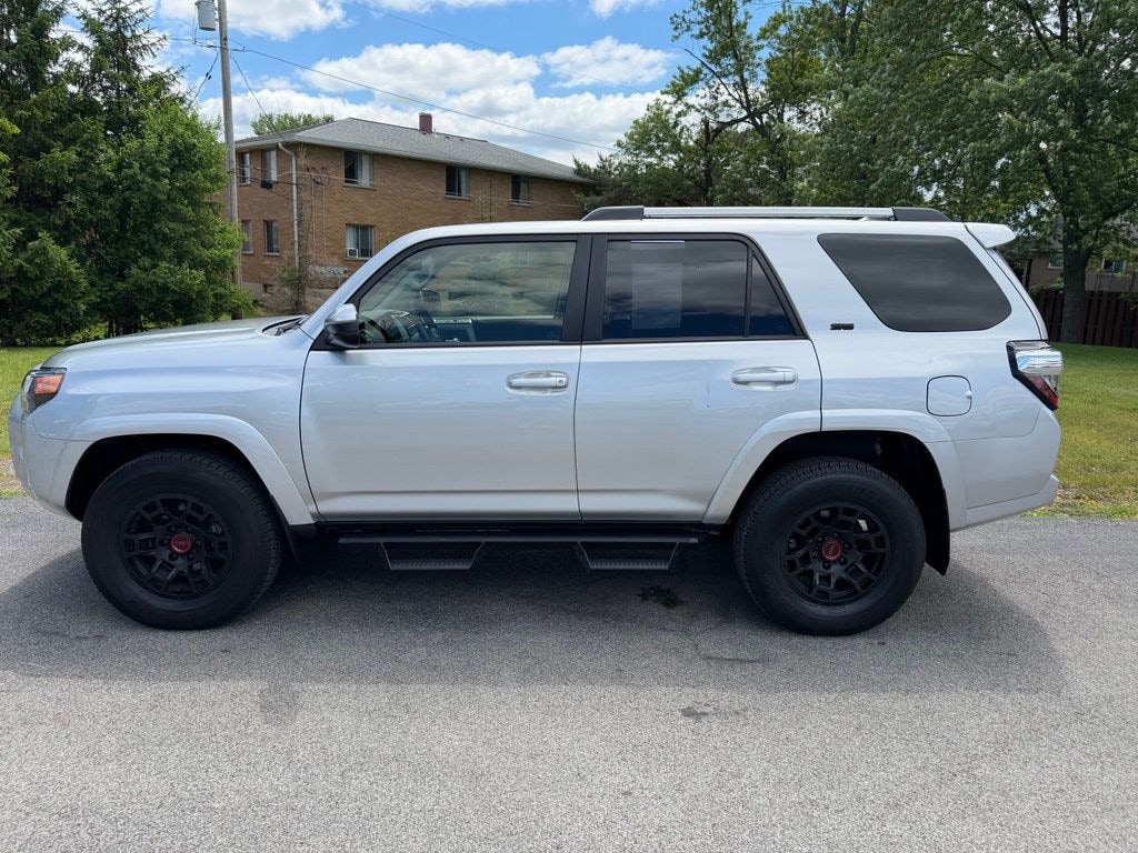 Used 2024 Toyota 4Runner SR5 SUV